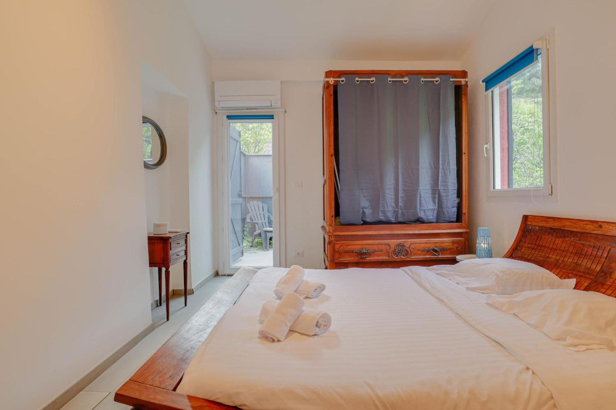 "La Petite Maisonnette" Au Calme, Proche Plage Menton Luaran gambar