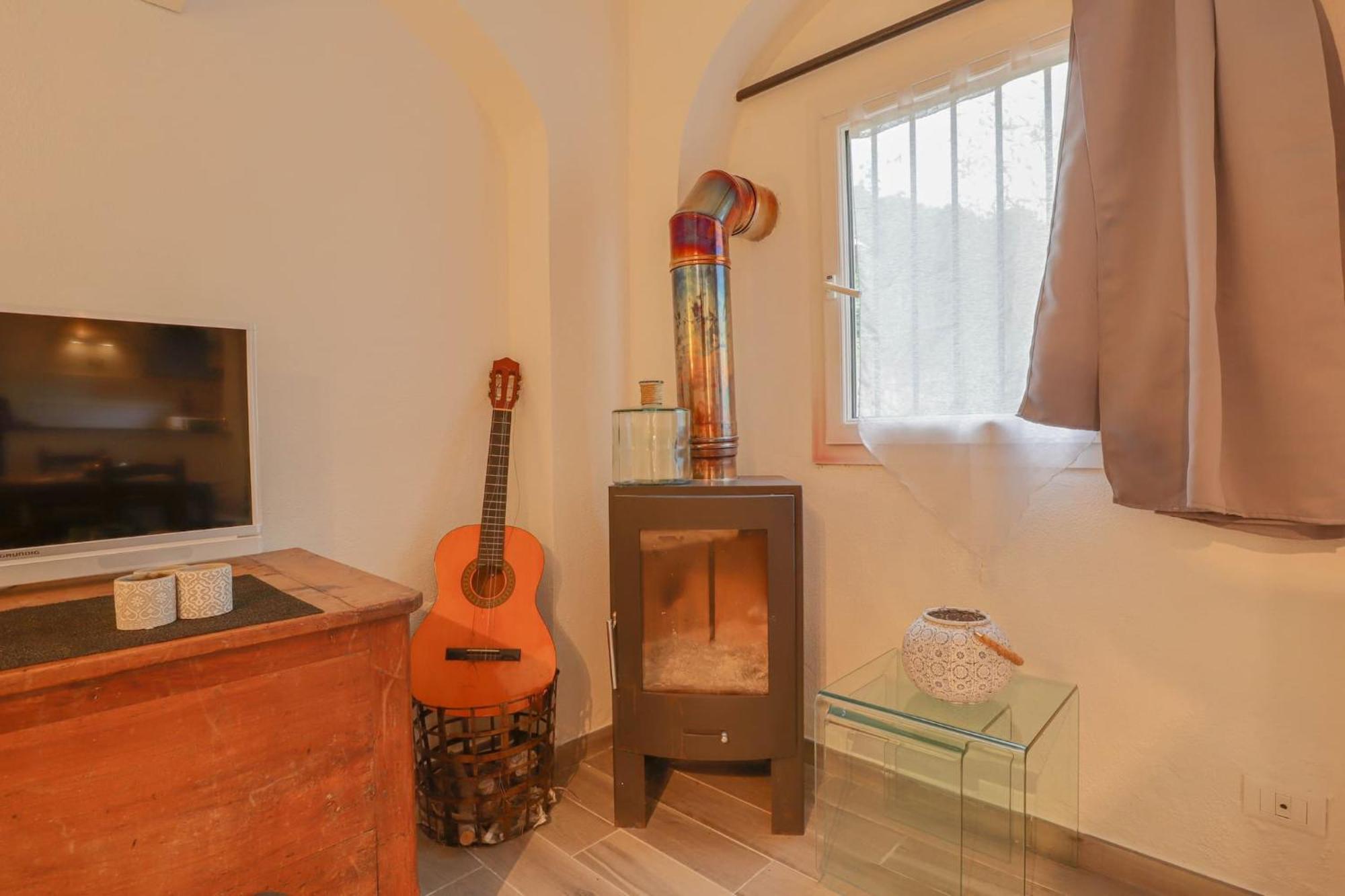 "La Petite Maisonnette" Au Calme, Proche Plage Menton Luaran gambar