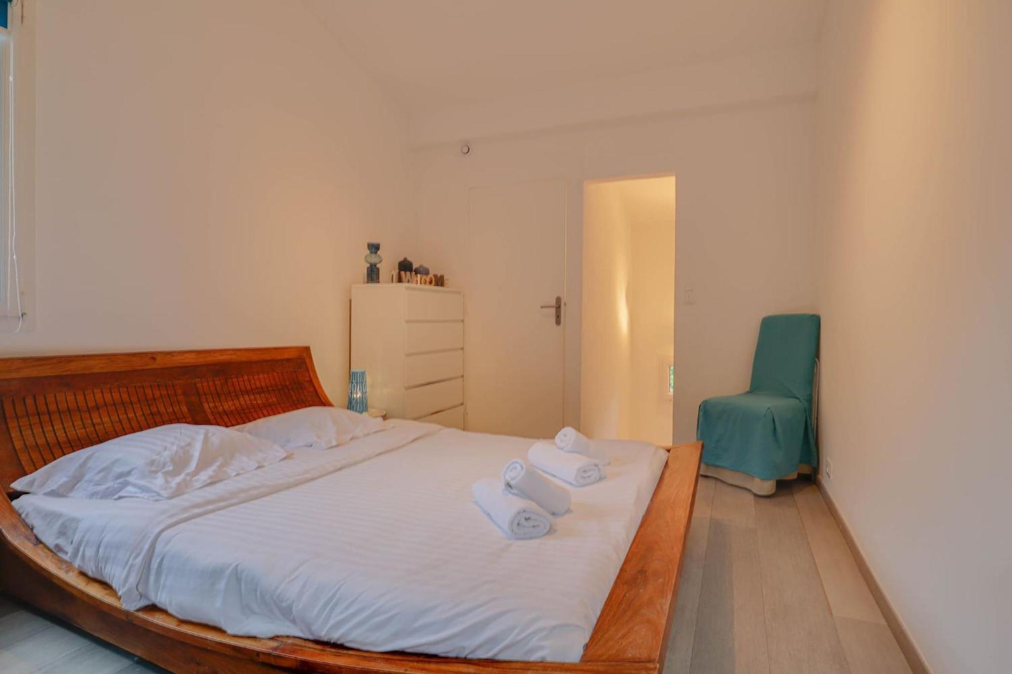 "La Petite Maisonnette" Au Calme, Proche Plage Menton Luaran gambar