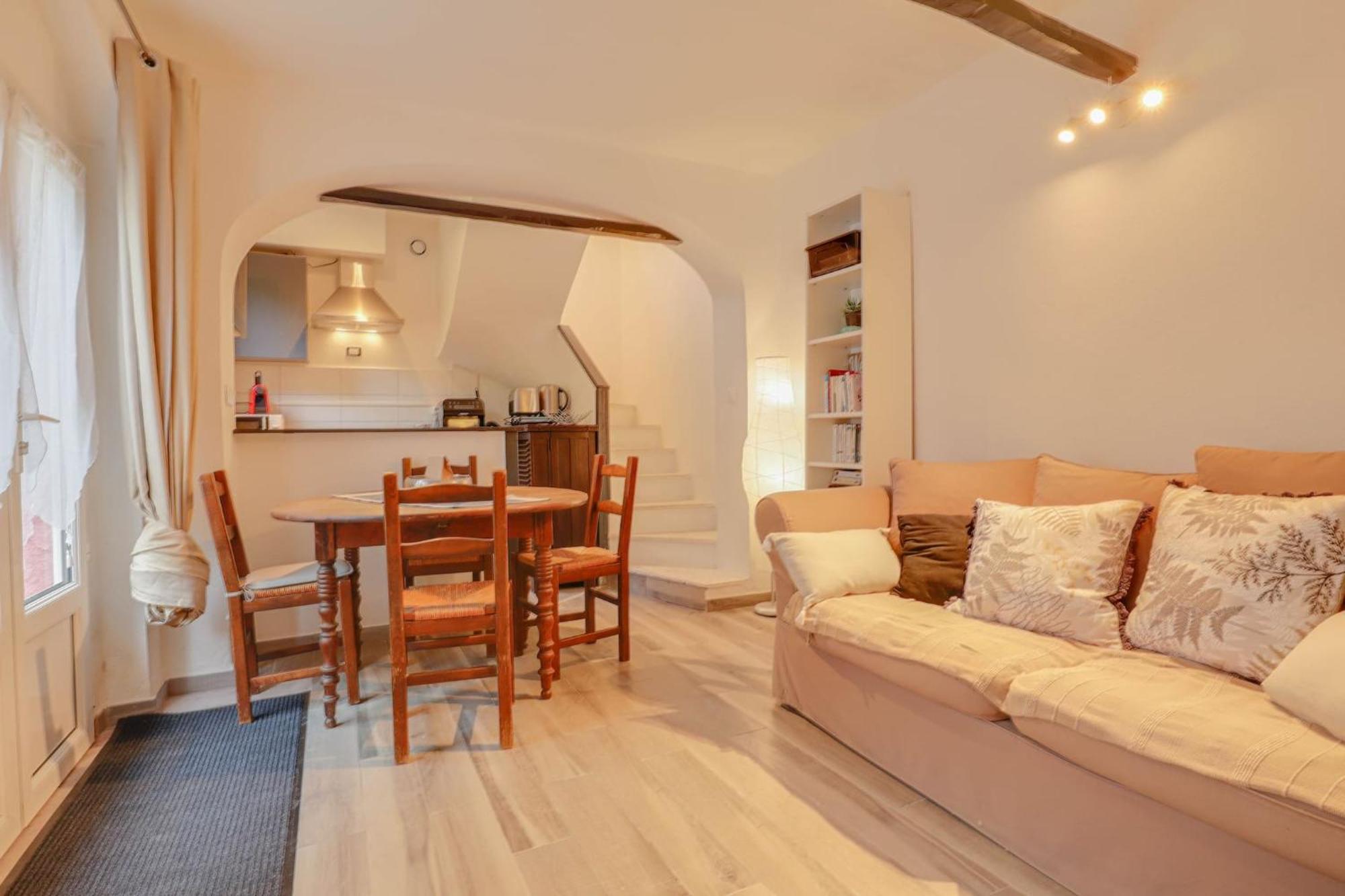 "La Petite Maisonnette" Au Calme, Proche Plage Menton Luaran gambar